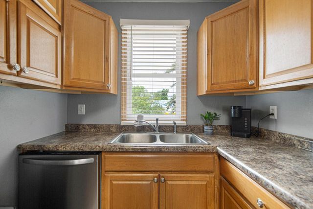 2004 4th Street NW, Faribault, MN 55021