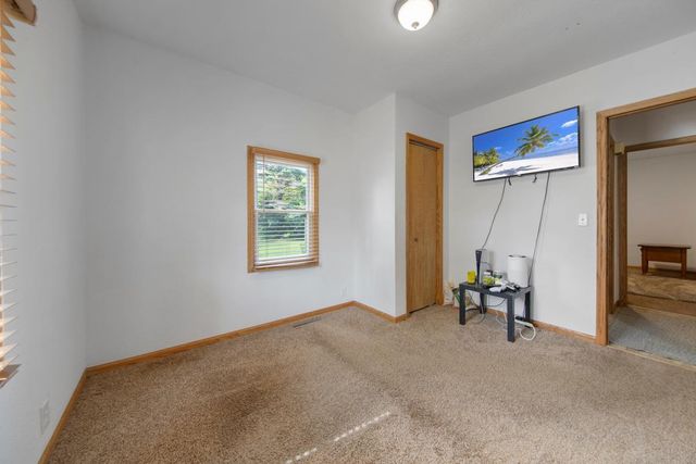 2004 4th Street NW, Faribault, MN 55021