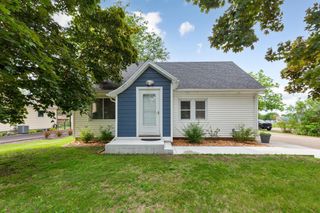 2004 4th Street NW, Faribault, MN 55021