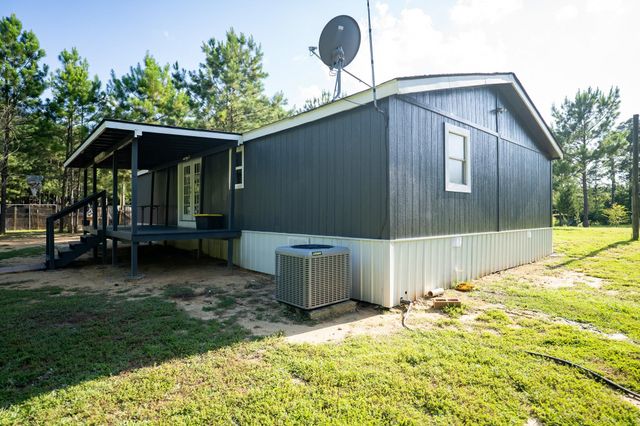7820 FM 134, Karnack, TX 75661