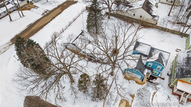 51 Manley Street, Holland, MI 49424