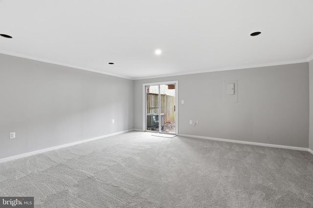 309 MOSEBY CT, Manassas Park, VA 20111