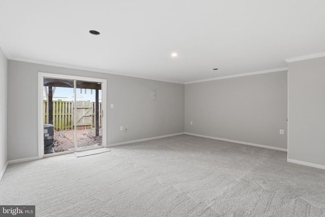 309 MOSEBY CT, Manassas Park, VA 20111