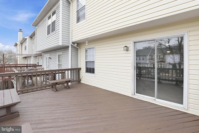 309 MOSEBY CT, Manassas Park, VA 20111