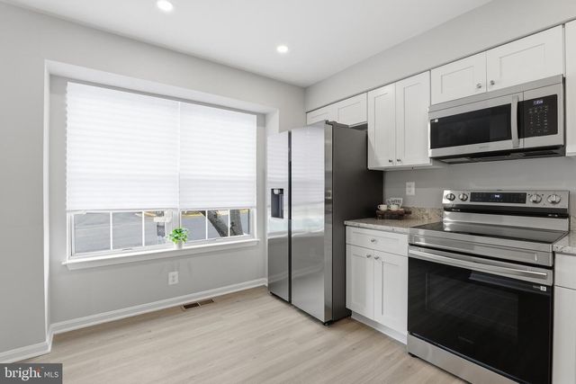 309 MOSEBY CT, Manassas Park, VA 20111