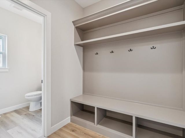 1517 Legend Drive, Tiffin, IA 52340