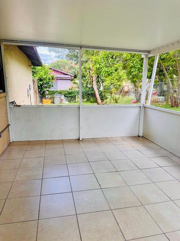 6245 Saxon Boulevard, West Palm Beach, FL 33417