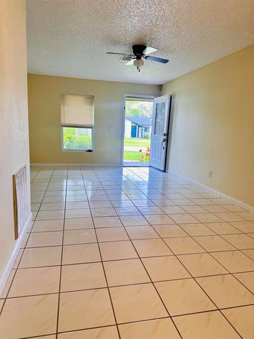 6245 Saxon Boulevard, West Palm Beach, FL 33417