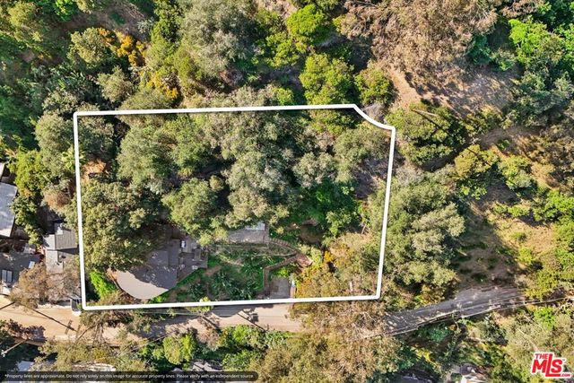 8718 Crescent Drive, Los Angeles, CA 90046
