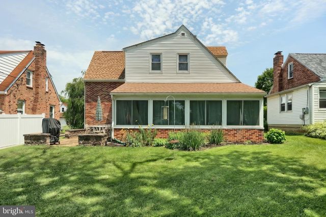 116 GREYSTONE RD, York, PA 17402