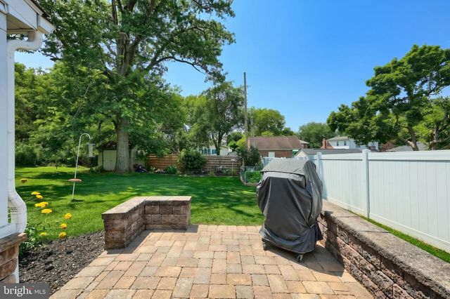 116 GREYSTONE RD, York, PA 17402