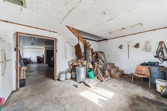 4514 S 4390 Road, Welch, OK 74369