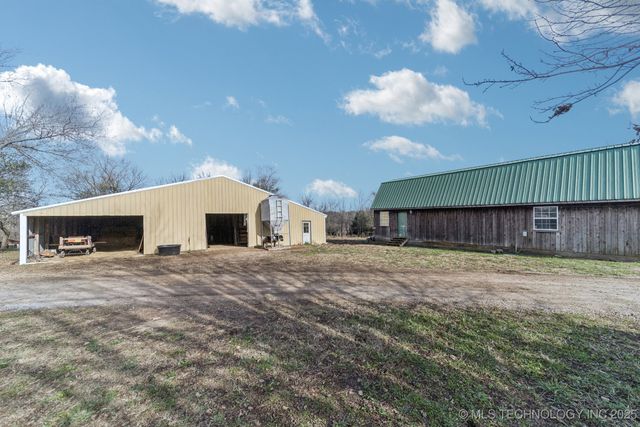 4514 S 4390 Road, Welch, OK 74369