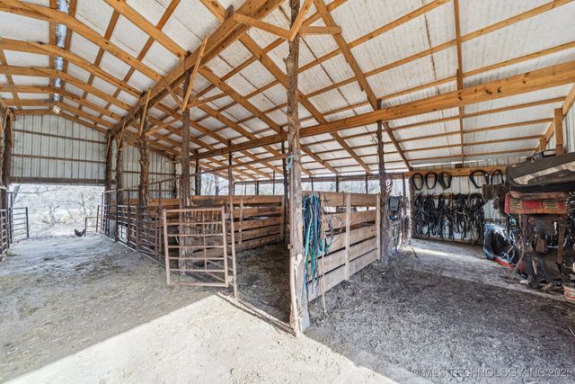 4514 S 4390 Road, Welch, OK 74369