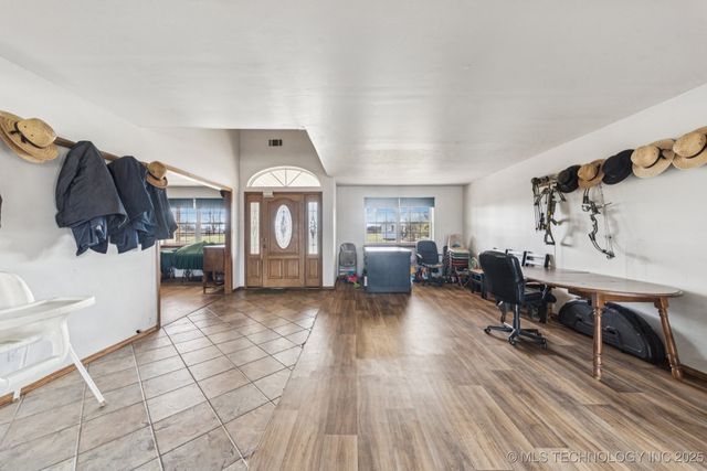 4514 S 4390 Road, Welch, OK 74369