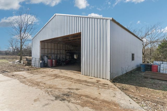 4514 S 4390 Road, Welch, OK 74369