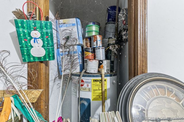 4514 S 4390 Road, Welch, OK 74369