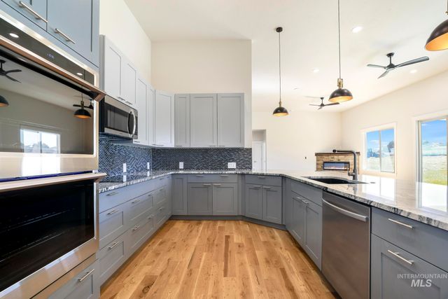 2513 Van Gogh, Twin Falls, ID 83301