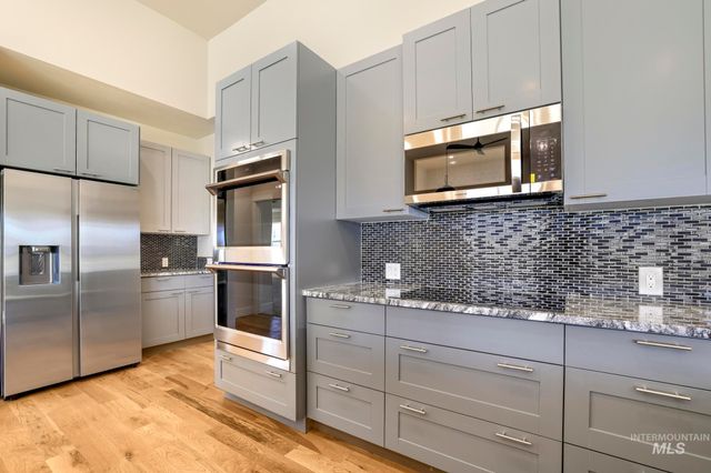 2513 Van Gogh, Twin Falls, ID 83301