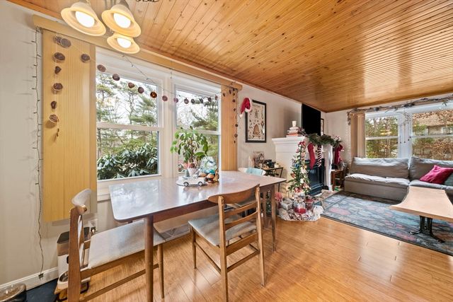 55 Minot Ave 55, Wareham, MA 02571