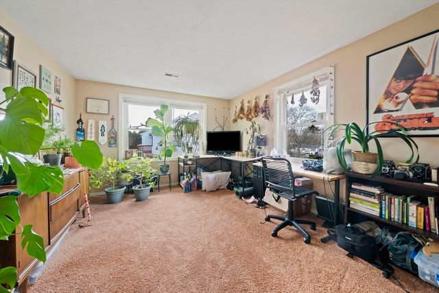 55 Minot Ave 55, Wareham, MA 02571