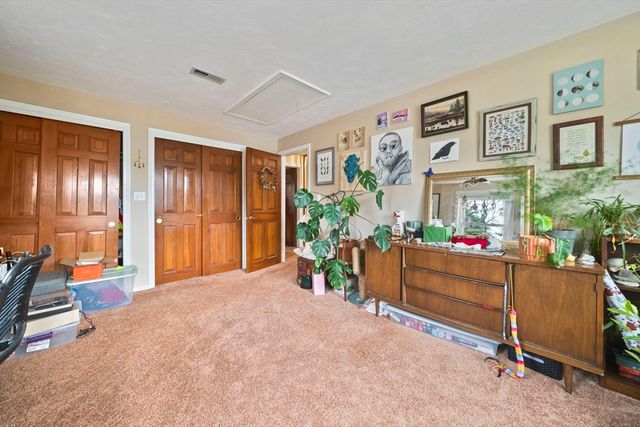 55 Minot Ave 55, Wareham, MA 02571