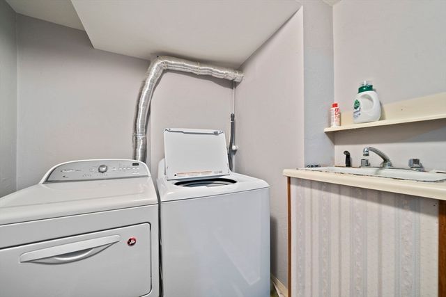 55 Minot Ave 55, Wareham, MA 02571