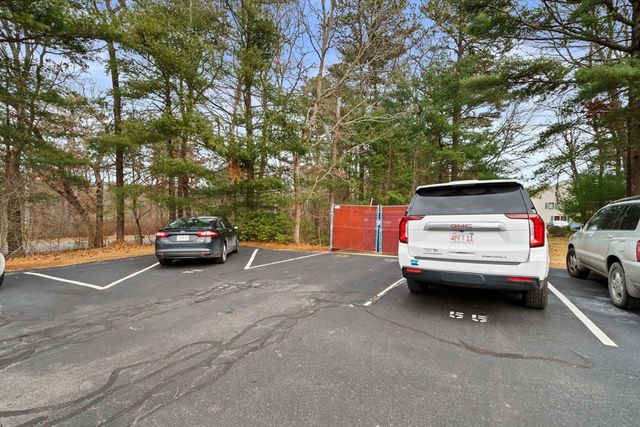 55 Minot Ave 55, Wareham, MA 02571