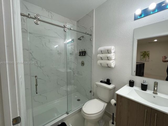 302 NW 11th Court 302, Florida City, FL 33034