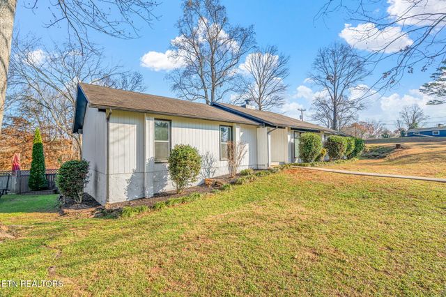 115 Lake Circle, Harriman, TN 37748