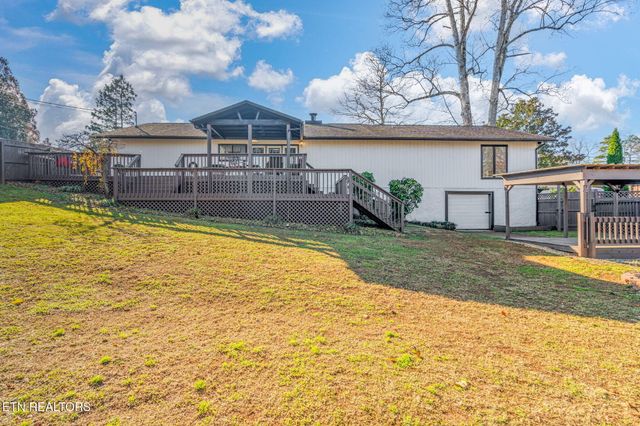 115 Lake Circle, Harriman, TN 37748