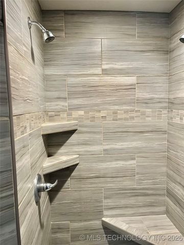 2163 Paradise Road, Kingston, OK 73439