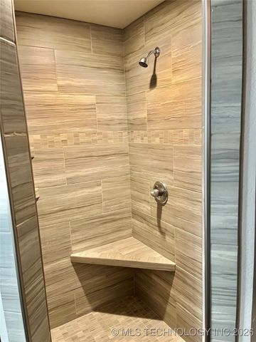 2163 Paradise Road, Kingston, OK 73439