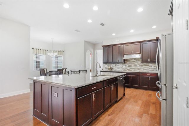 18002 BELLEZZA DRIVE, Orlando, FL 32820