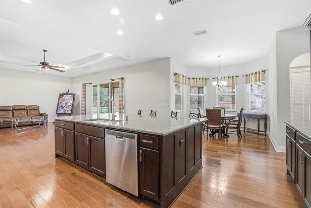 18002 BELLEZZA DRIVE, Orlando, FL 32820