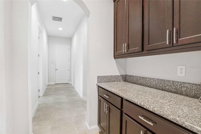 18002 BELLEZZA DRIVE, Orlando, FL 32820