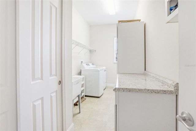 18002 BELLEZZA DRIVE, Orlando, FL 32820