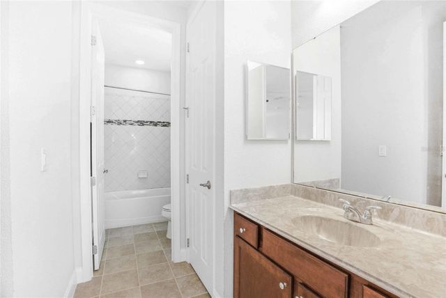 18002 BELLEZZA DRIVE, Orlando, FL 32820