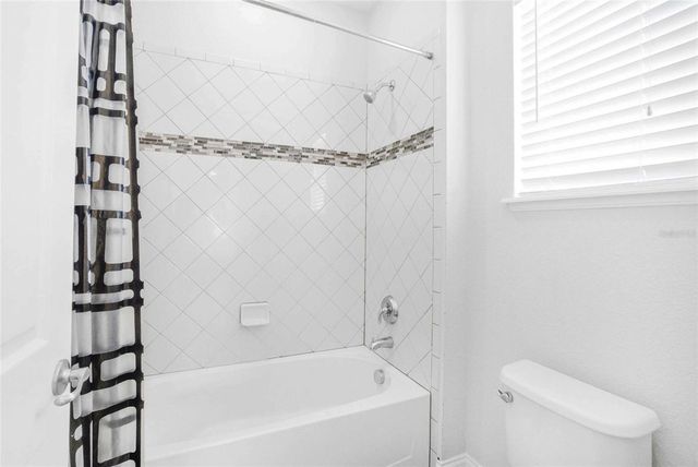 18002 BELLEZZA DRIVE, Orlando, FL 32820