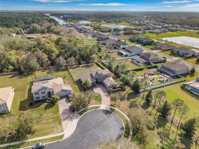 18002 BELLEZZA DRIVE, Orlando, FL 32820