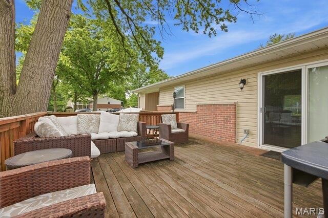 1340 Craig Road, Unincorporated, MO 63146