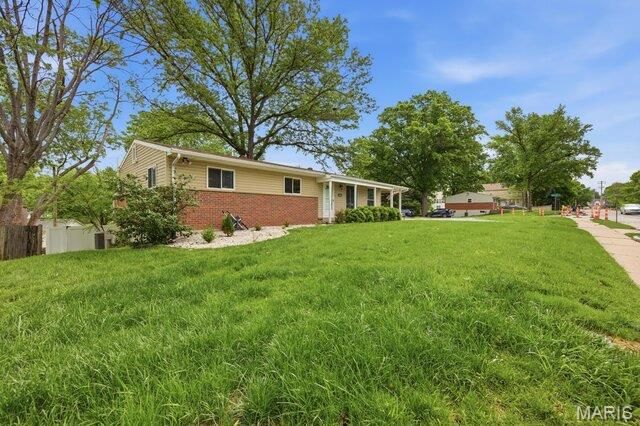 1340 Craig Road, Unincorporated, MO 63146