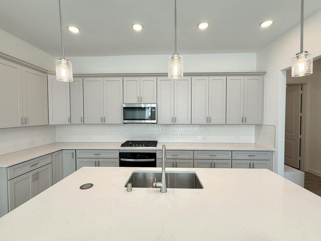 3811 Hermitage Dr, Katy, TX 77493