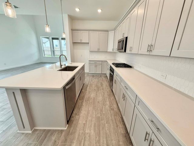 3811 Hermitage Dr, Katy, TX 77493