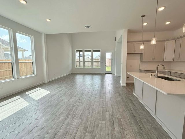 3811 Hermitage Dr, Katy, TX 77493