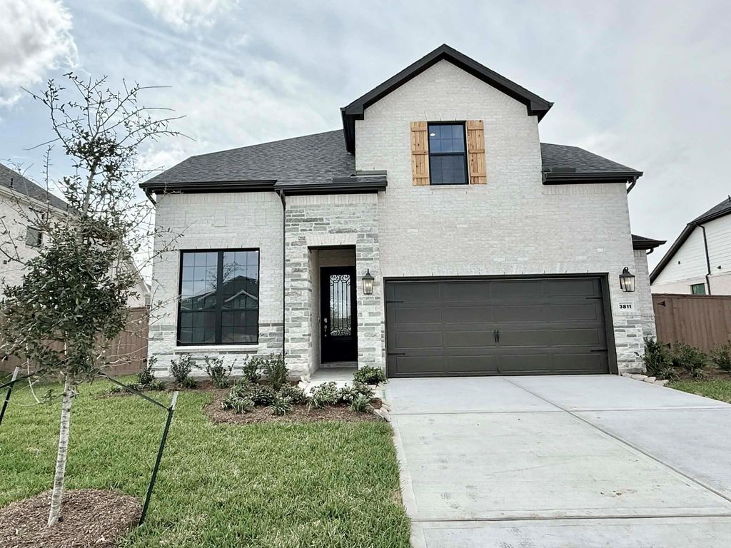 3811 Hermitage Dr, Katy, TX 77493