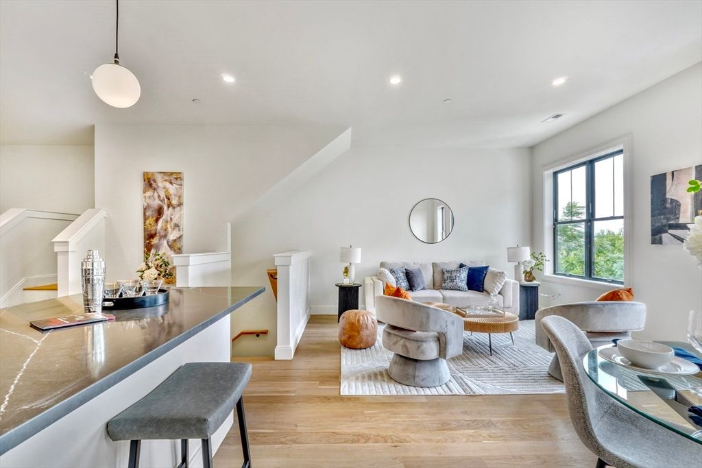 116 Moore St P305, Boston, MA 02128