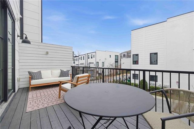 2520 Appleden NE Place 5, Atlanta, GA 30319