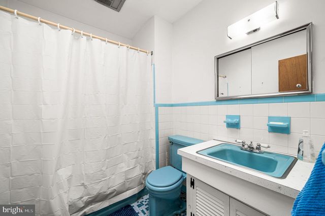 43 GLENVIEW RD, Glen Mills, PA 19342