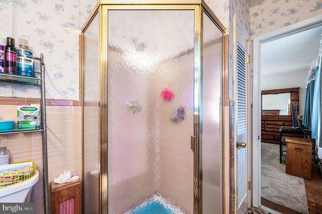 43 GLENVIEW RD, Glen Mills, PA 19342